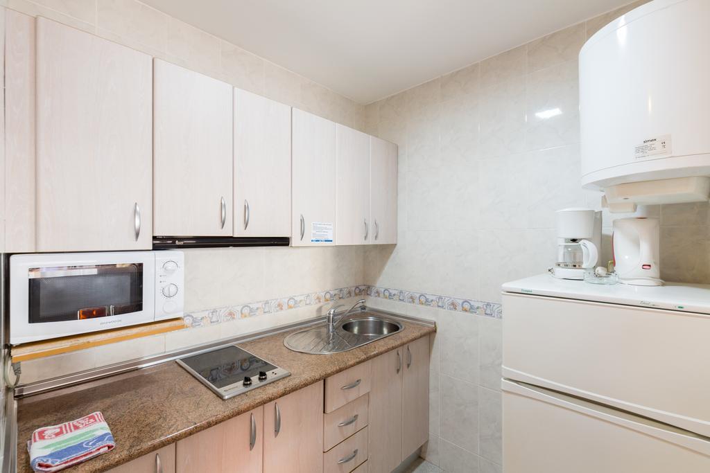 Hostal Guadalupe Torremolinos Esterno foto