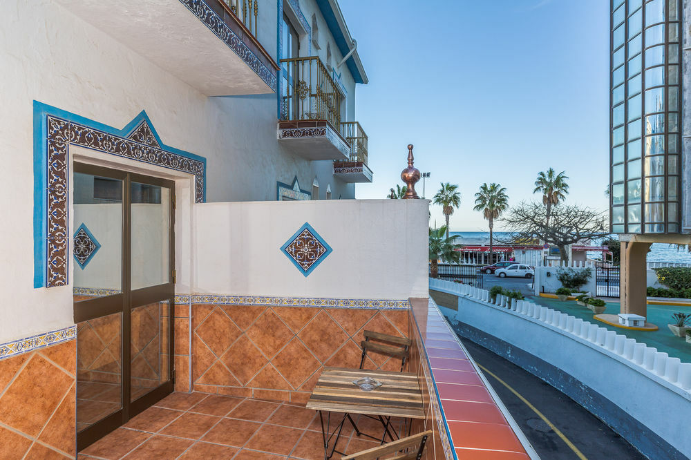 Hostal Guadalupe Torremolinos Esterno foto