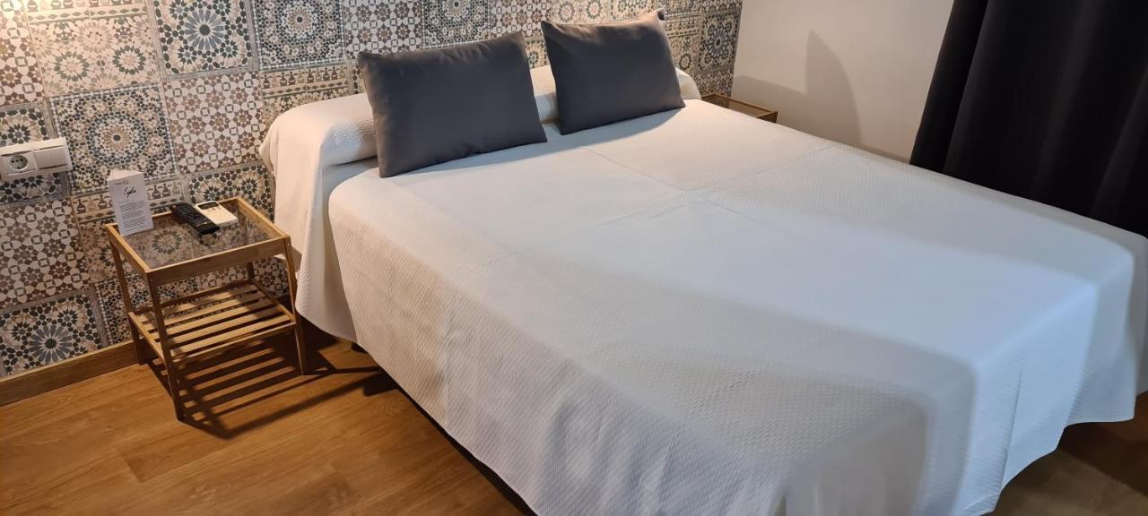 Hostal Guadalupe Torremolinos Esterno foto